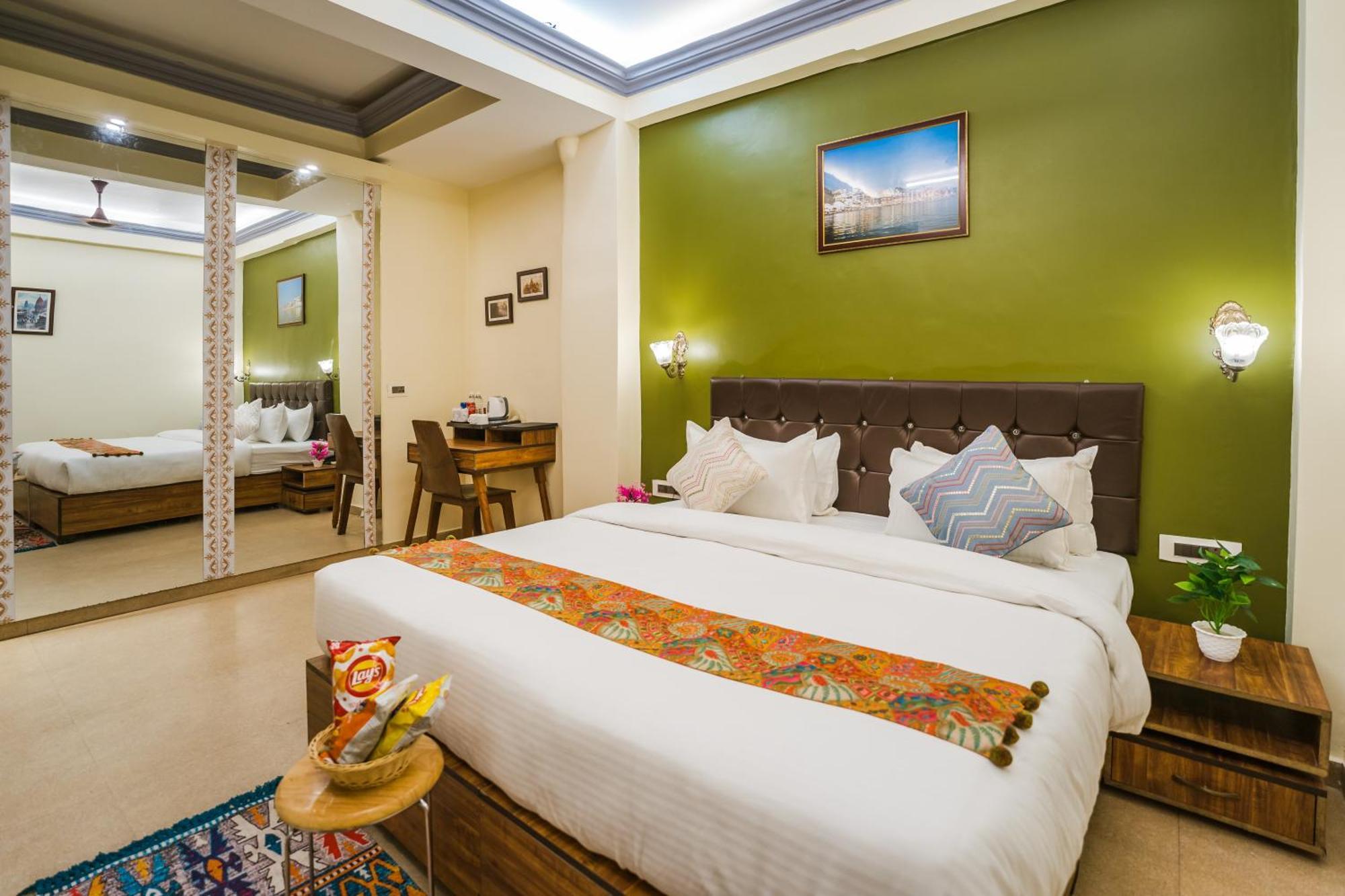 Tripli Hotels Silver Shine 瓦拉纳西 外观 照片