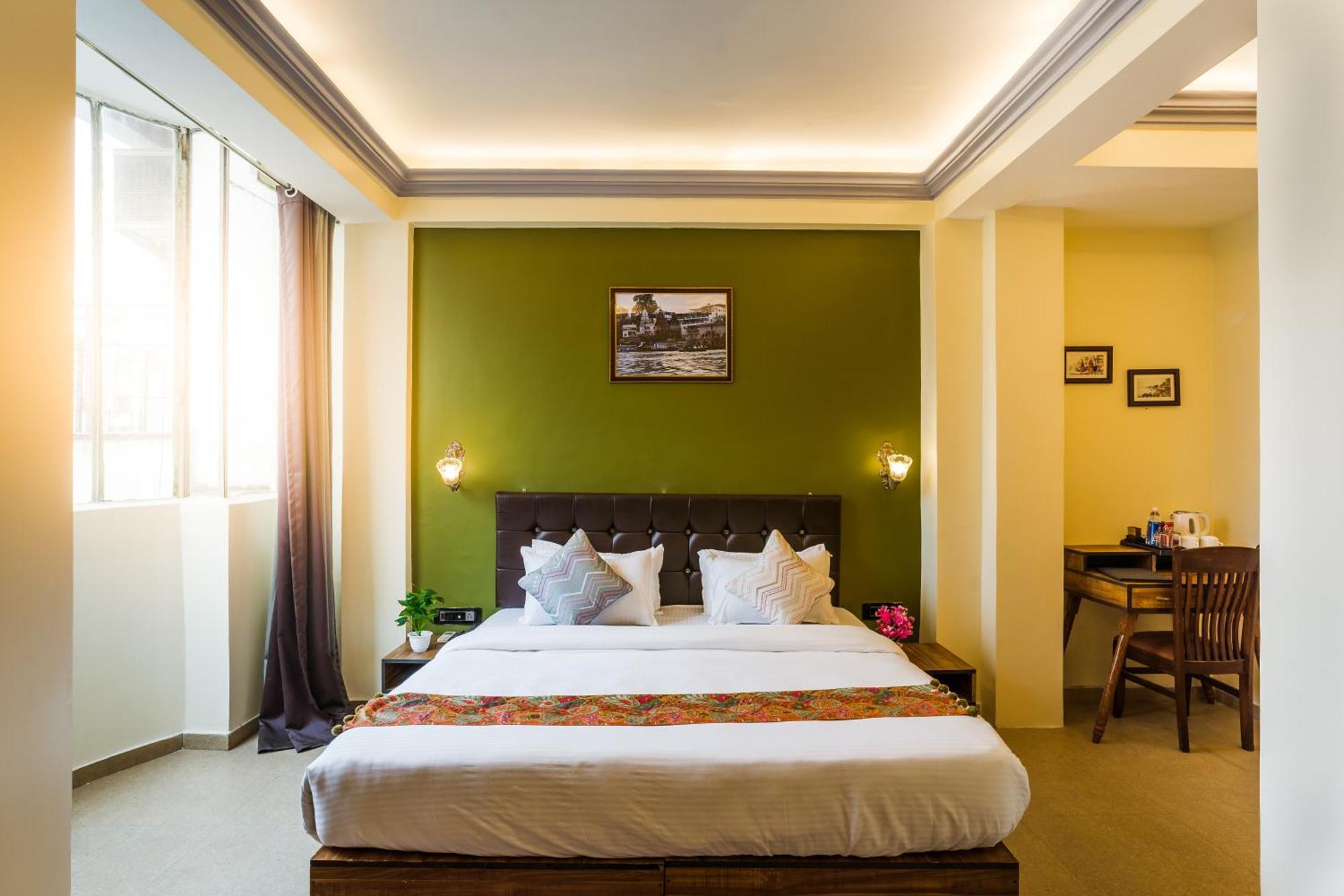 Tripli Hotels Silver Shine 瓦拉纳西 外观 照片
