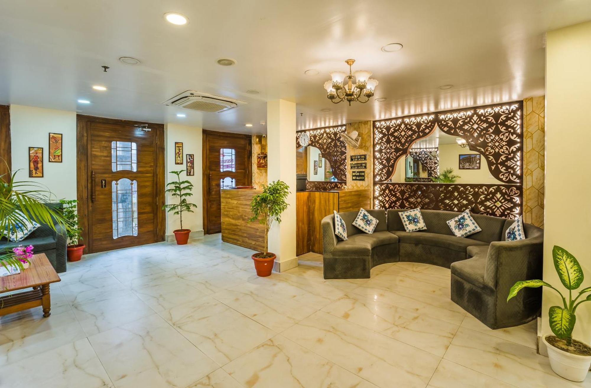 Tripli Hotels Silver Shine 瓦拉纳西 外观 照片